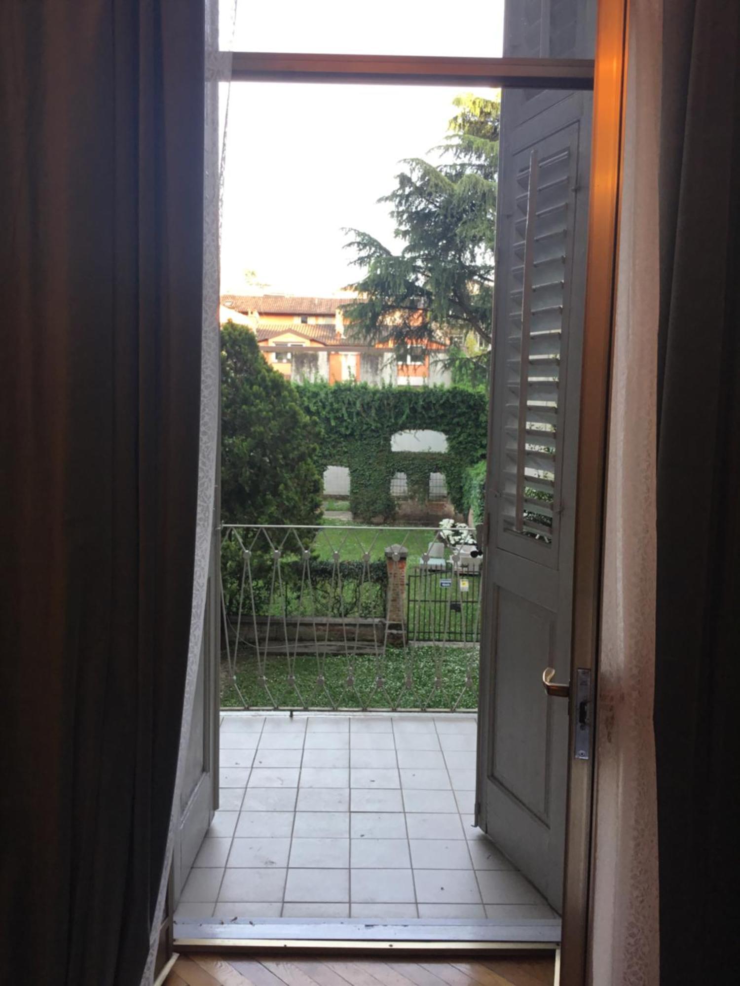 Garden View Boutique *
